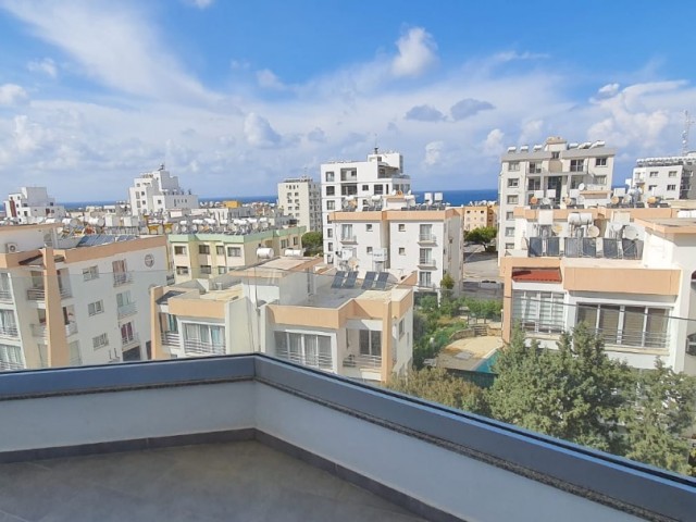 Flat For Sale in Aşağı Girne, Kyrenia