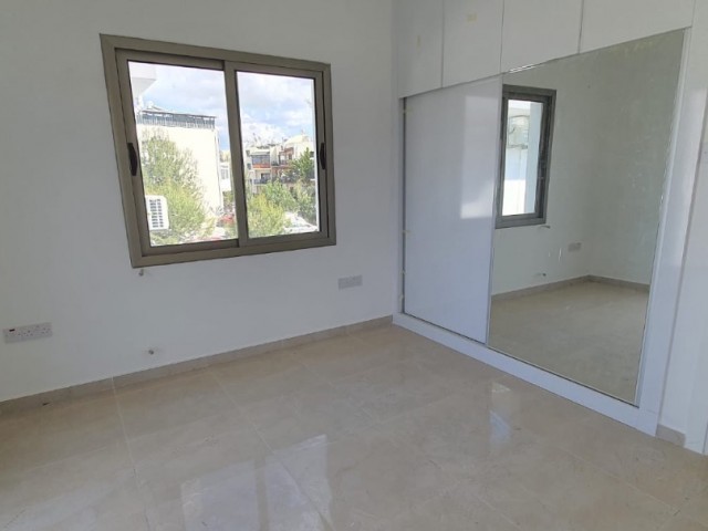 GİRNE ALSANCAK 2+1 KİRALIK DAİRE, DENİZ MANZARALI ve 90 m2 TERASLI