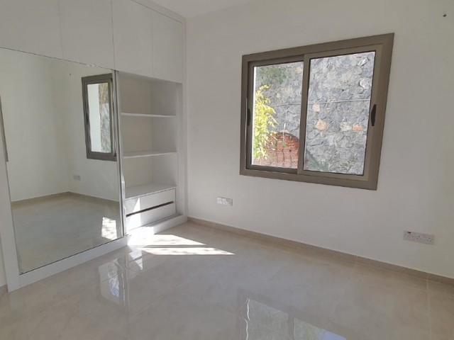 2 bedroom flat for rent in Alsancak, with garden, fruit trees, well