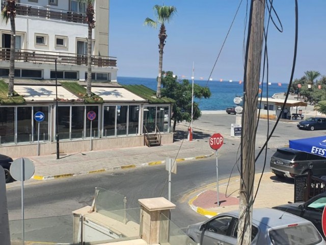 GİRNE MERKEZ EN İŞLEK CADDESİ ÜZERİNDE, DOME OTELİ KARŞISINDA, DENİZ MANZARALI, KÖŞE, ÜST KAT DÜKKAN 75 M2