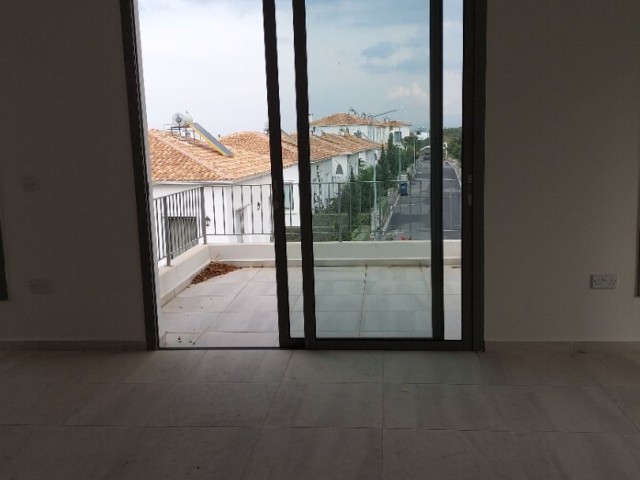 2+1 FLAT FOR SALE IN KYRENIA IN A PRESTIGIOUS COMPLEX ** 