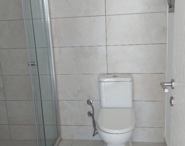 1+1 in a complex in Alsancak, Kyrenia ** 