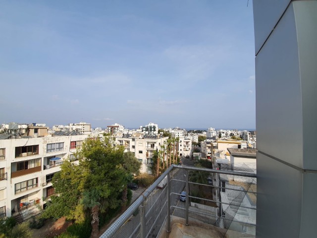 Flat To Rent in Yukarı Girne, Kyrenia