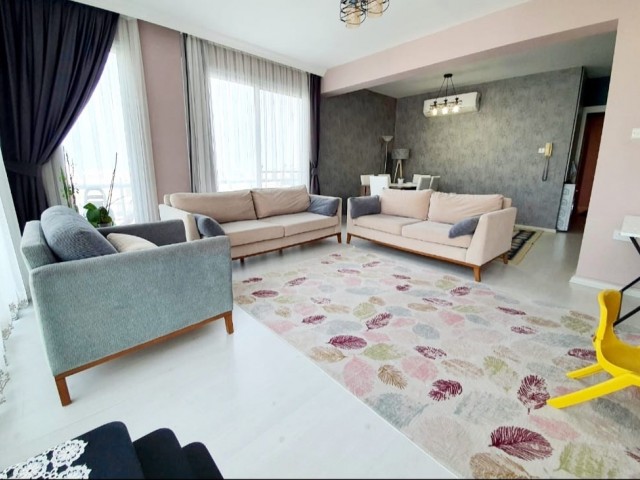 OPPORTUNITY !!!! CYPRUS KYRENIA 3+1 FLAT FOR SALE 135m2 SEA VIEW (OPEN FOR EXCHANGE OF FLAT) ** 