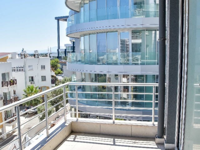 3+1 NEW FLAT FOR SALE IN CYPRUS KYRENIA CENTER 135 m2, SUITABLE FOR COMMERCIAL USE, PERFECT LOCATION ** 