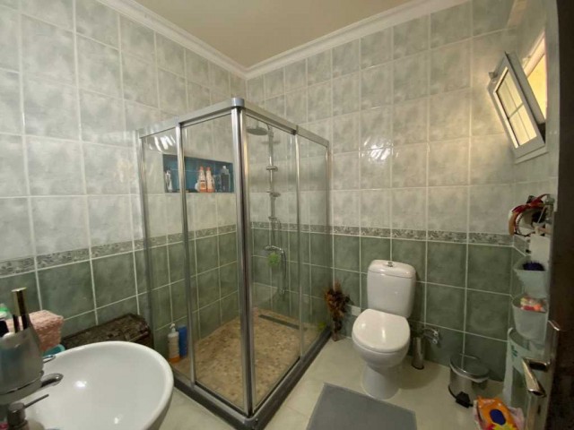 3 bedroom flat for sale Kyrenia city centre 