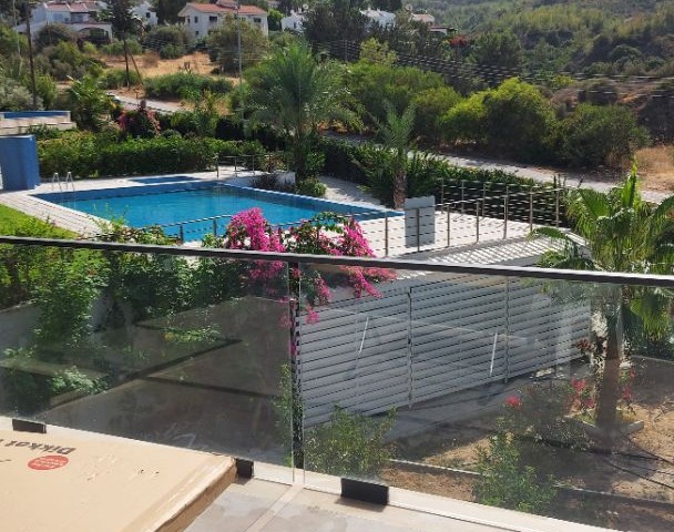 Flat To Rent in Bellapais, Kyrenia