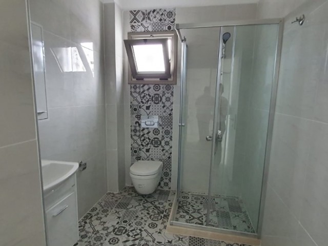 KIBRIS, GİRNE,ALSANCAK'TA SATILIK 2+1 DAİRE BAHÇE KATI