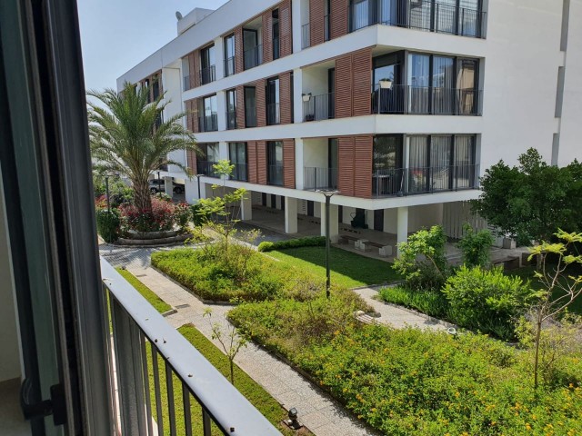 2+1 80m2 FLAT FOR SALE IN HAMİTKOY, NICOSIA, WITH SECURITY, NEAR THE UNIVERSITY STATIONS, WITH GENER