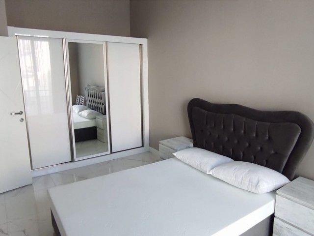 2+1 Flat for Rent in Kyrenia Alsancak