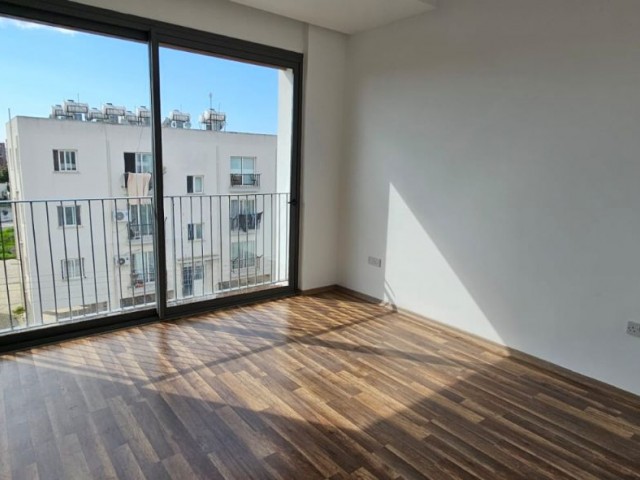 3+1 FOR SALE IN CYPRUS NICOSIA HAMİTKÖY, 133 m2, IN A SITE, AIR CONDITIONED, GENERATOR FLAT, 1000 m2 GARDEN, CHILDREN'S PARK, SECURITY CAMERA SITE