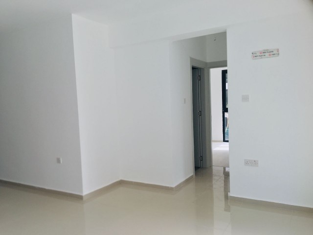 KKTC GİRNE MERKEZDE SATILIK SIFIR DAİRE 