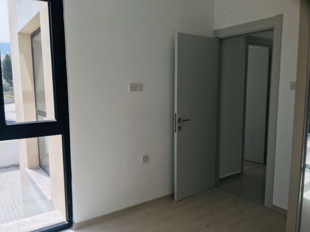 KKTC GİRNE MERKEZDE SATILIK SIFIR DAİRE 