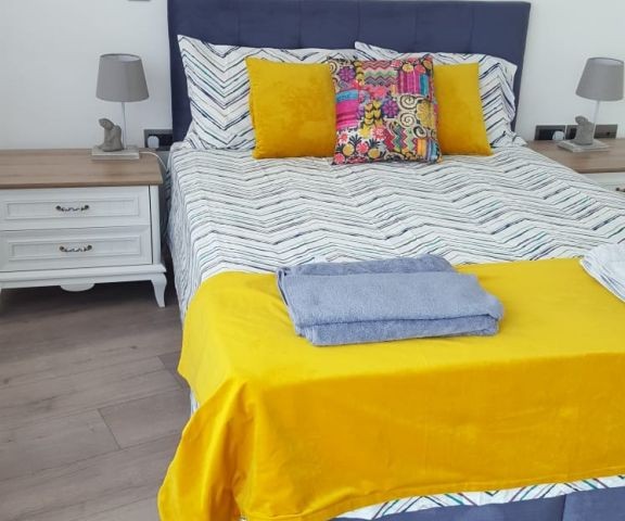 Flat To Rent in Yukarı Girne, Kyrenia