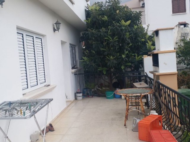 3+1 VILLA WITH LARGE GARDEN IN ÇATALKOY REGION IN KYRENIA