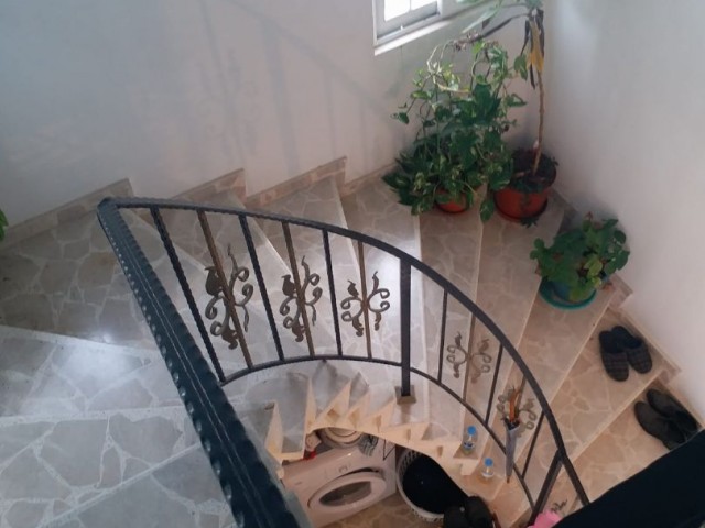 3+1 VILLA WITH LARGE GARDEN IN ÇATALKOY REGION IN KYRENIA