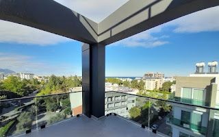 ULTRA-LUXUS-FERTIGES PENTHOUSE IM KYRENIA CENTER.