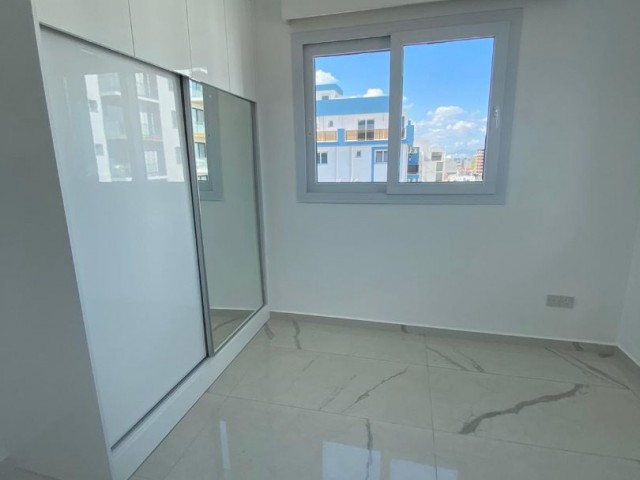 2+1 FLAT FOR SALE IN LONG BEACH