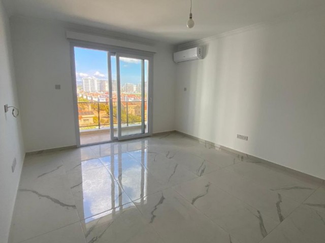 2+1 FLAT FOR SALE IN LONG BEACH