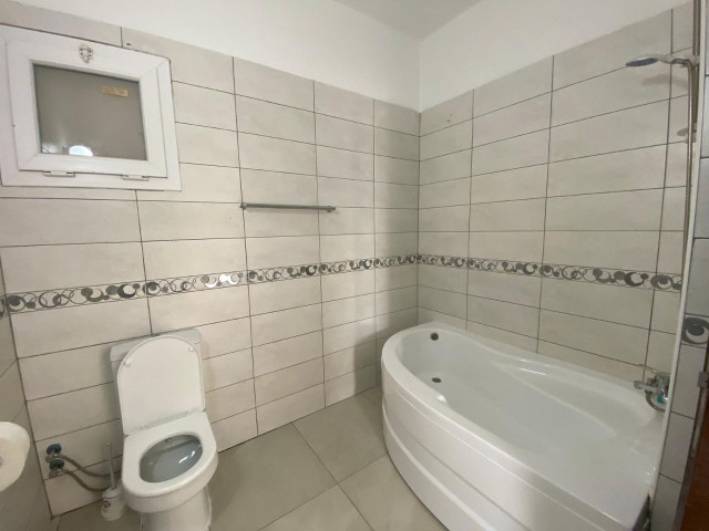 3+1 PENTHOUSE 3 büyük balkonlu ve deniz manzaralı