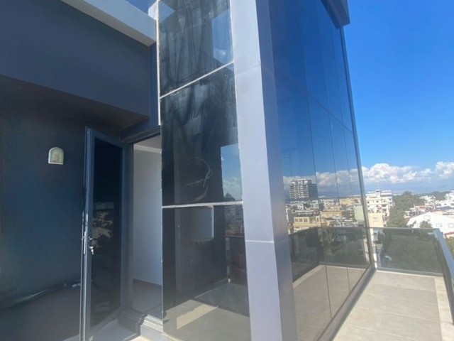 3+1 FULL EŞYALI 30 M2 BALKONLU DUBLEKS PENTHOUSE ( TÜRK koçan)