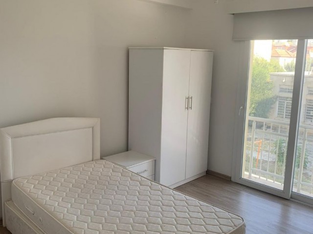 1 min zu Fuß zum kleinen Schieberegler terminal stop 2 + 1 Wohnung jedes Zimmer kilimi 05338711922 ** 