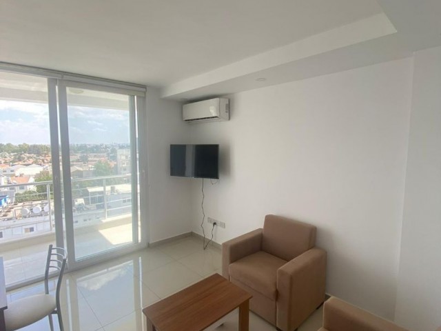 Nikosia royal hinter dem Hotel Super Luxus Llosa Apartment jedes Zimmer 2 + 1 Apartment 300 $ 6 + 6 Zahlung 5000 TL Anzahlung 05338711922 05338616118 kamsel ** 