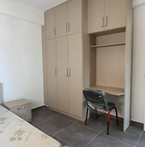 Lefkoşa da  küçük kaymaklı maça kızı arkası  / 2+1 / 400  /stg full  eşyalı / yıllık / 500 stg  depozito / kamsel emlak 05338616118 - 05338711922 