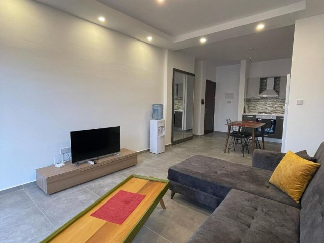 Währung Sturheit 7000 tl super Lage am Bach 2+1 Jedes Zimmer klimatisiert 6 + 6 zahlbar 7000 tl 05338711922 05338616118 kamsel Immobilien ** 