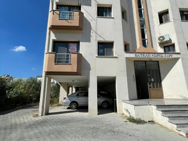 TEMMUZ SONU ORTAKÖYDE HASTANE DURAGINA 1 DK YÜRÜME HER ODA KİLİMALI 2+1 DİRE 8000 TL 6+6 ÖDEMELİ 05338711922 05338616118 KAMSEL 