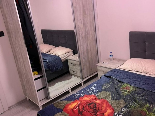 Lefkoşa vergi dairesi karşısı satılık 65 bin stg  5 kat içinde kiracı 400 stg  kiracı vardır eşyalarıyla beraber verilecektir 05338711922 05338616118 