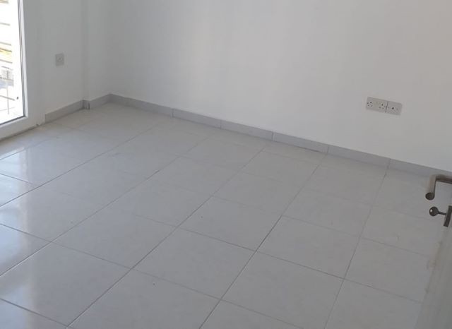 Flat For Sale in Küçük Kaymaklı, Nicosia