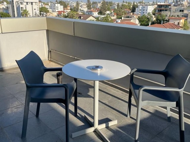 PENTHOUSE-WOHNUNG ZUR MIETE IN DEREBOYU !! ** 