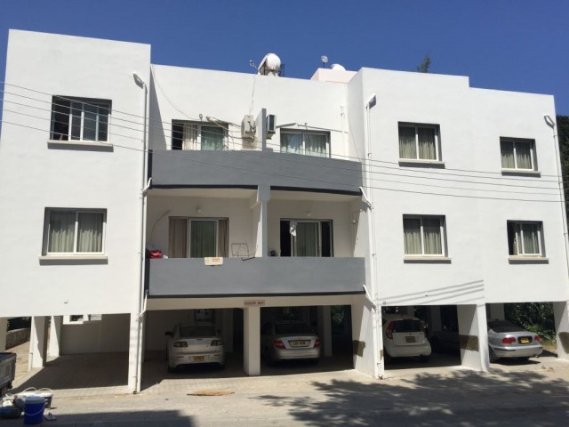 Mehrfamilienhaus vom Eigentümer zu verkaufen (10 Wohnungen) KEINE KOMMISSION/Große Chance für eine Investition.  Mehrfamilienhaus vom Eigentümer zu verkaufen (KYRENIA. 10 Wohnungen