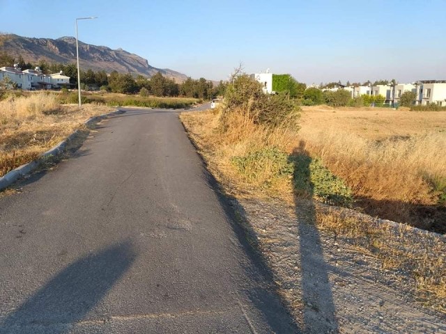 Turkish title deed plot of land for sale directly from the owner (Hasan: 0044-0-7807700970) in sought after Kyrenia-Bogaz area. The size of the plot is 3847 m2 and located at the edge of Asok Villas. The parameter of the plot has road access . Interested buyers please contact Hasan or Huseyin