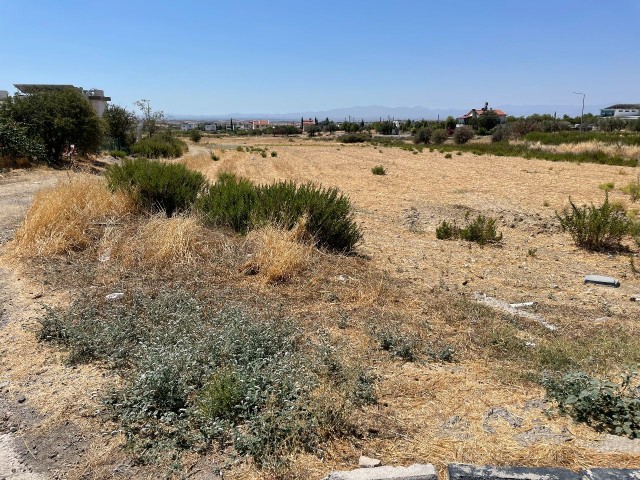 Turkish title deed plot of land for sale directly from the owner (Hasan: 0044-0-7807700970) in sought after Kyrenia-Bogaz area. The size of the plot is 3847 m2 and located at the edge of Asok Villas. The parameter of the plot has road access . Interested buyers please contact Hasan or Huseyin