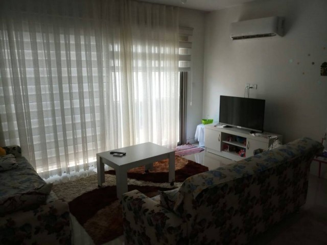 Flat To Rent in Girne Merkez, Kyrenia