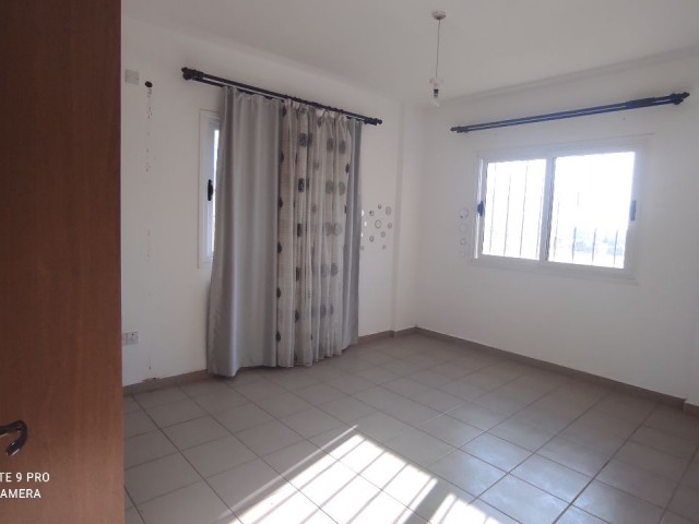 3 + 1 APARTMENT IN FAMAGUSTA ÇANAKKALE NEIGHBORHOOD. ** 