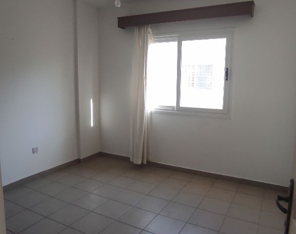 3 + 1 APARTMENT IN FAMAGUSTA ÇANAKKALE NEIGHBORHOOD. ** 