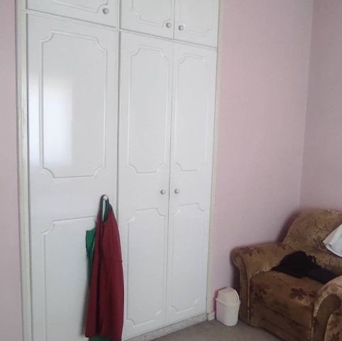 MAĞUSA MERKEZDE SATILIK 3+1 DAİRE.