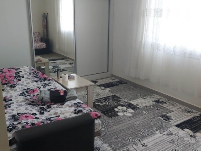 MAĞUSA YENİBOĞAZİÇİ BÖLGESİNDE SATILIK 3+1 DAİRE .