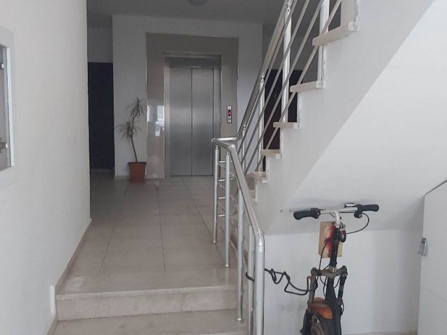 3+1 FLAT FOR SALE IN MAGUSA YENIBOGAZICI REGION.