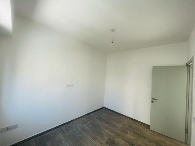 MAĞUSA KARAKOLDA SATILIK 2+1 DAİRE 