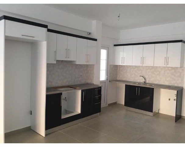 LEFKOŞA GÖNYELİ BÖLGESINDE 2+1 SATILIK DAİRE