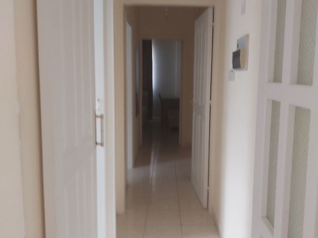 FLAT FOR SALE SUITABLE FOR FAMILY LIFE IN GULSEREN, FAMILY