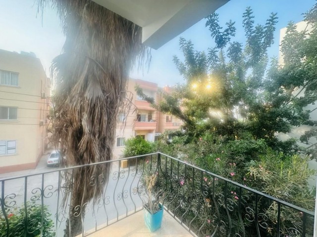 2+1 FLAT FOR SALE IN CANAKKALE REGION IN MAGUSA