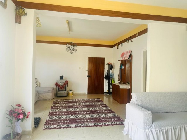 3+1 FLAT FOR SALE IN MAGUSA POLICE REGION