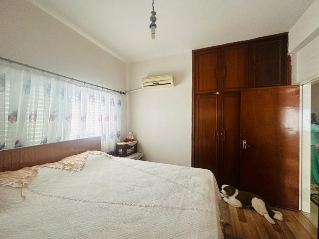 MAĞUSA KARAKOL BÖLGESINDE 3+1DAİRE SATILIK 