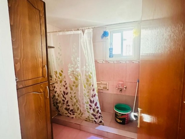 MAĞUSA KARAKOL BÖLGESINDE 3+1DAİRE SATILIK 