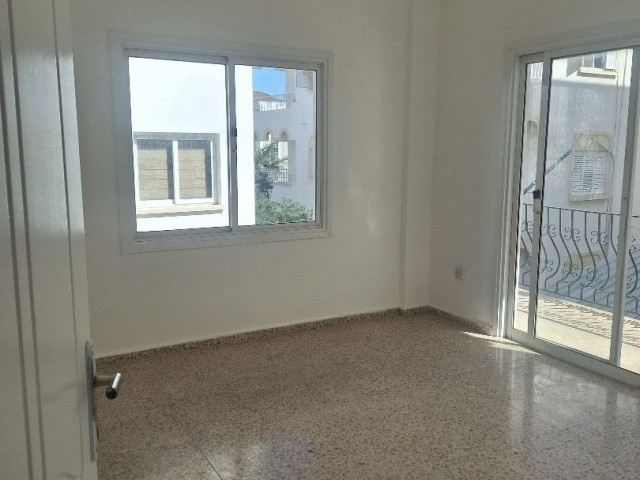 3+1 CLEAN AND MAINTAINED FLAT IN MAGUSA GÜLSEREND IS FOR SALE